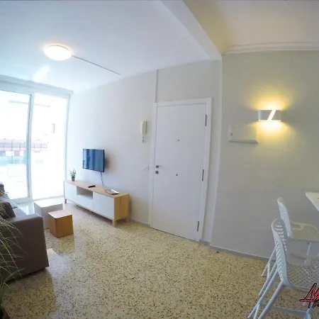 Edificio Abora Daire Los Cristianos (Tenerife)