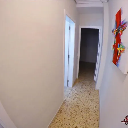 Edificio Abora 아파트 로스크리스티아노스