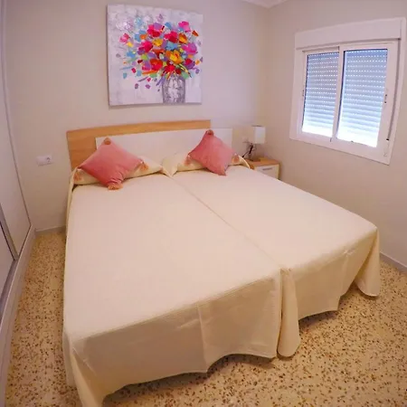 Edificio Abora Los Cristianos (Tenerife)